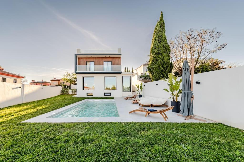 Villa Con Piscina Privada Gelves Exterior photo